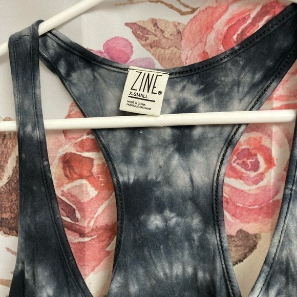 Soft XS tank top​​​​​​​ - Picture 3 of 4